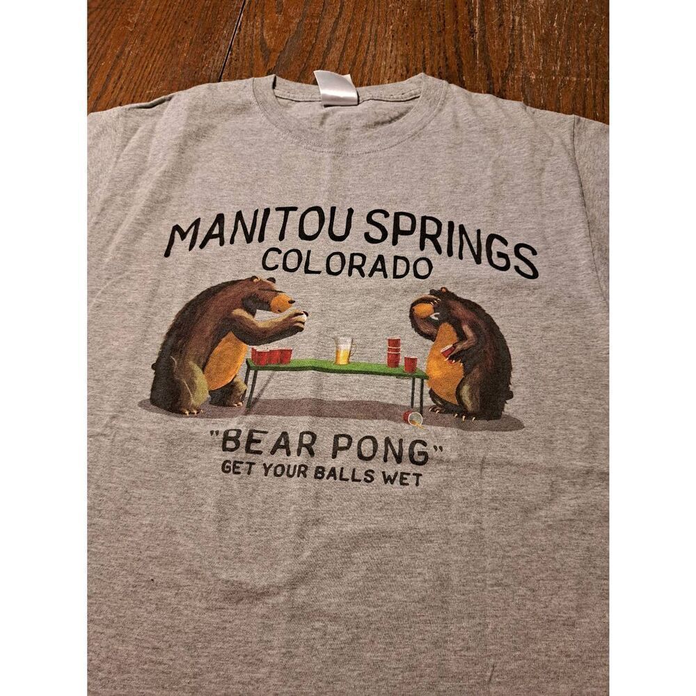 New Duck Co Small Manitou Springs Beer Pong Tee Funny Bear Shirt Colorado USA